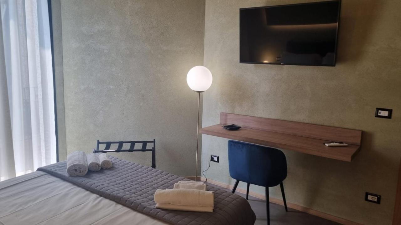 Dimora Dei Viaggiatori Apartment Catania Exterior photo